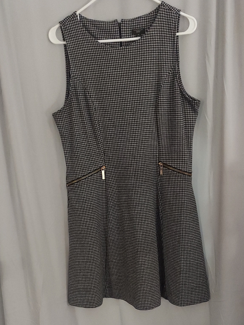 Ann Taylor Black and White Sleeveless Mini Dress with Gold Zipper Detail